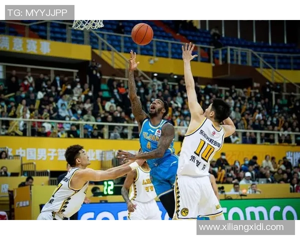 广厦与福建精彩对决央视录像回放全程回顾与分析