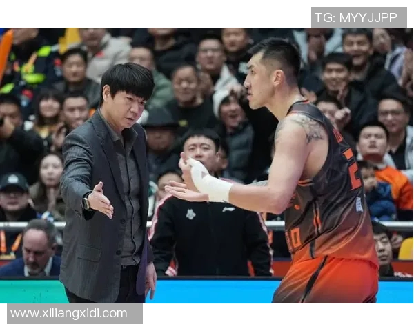 CBA激战山东高速对决山东青岛谁能在赛场上笑到最后 CBA激战山东高速对决山东青岛谁能在赛场上笑到最后