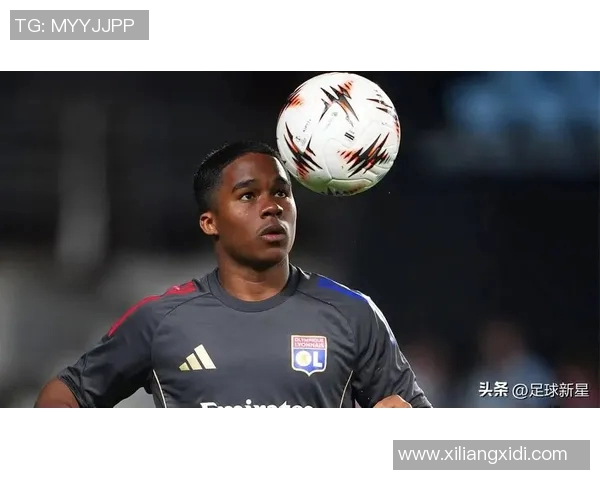 恩德里克的崛起之路：从青涩少年到足球新星的精彩旅程